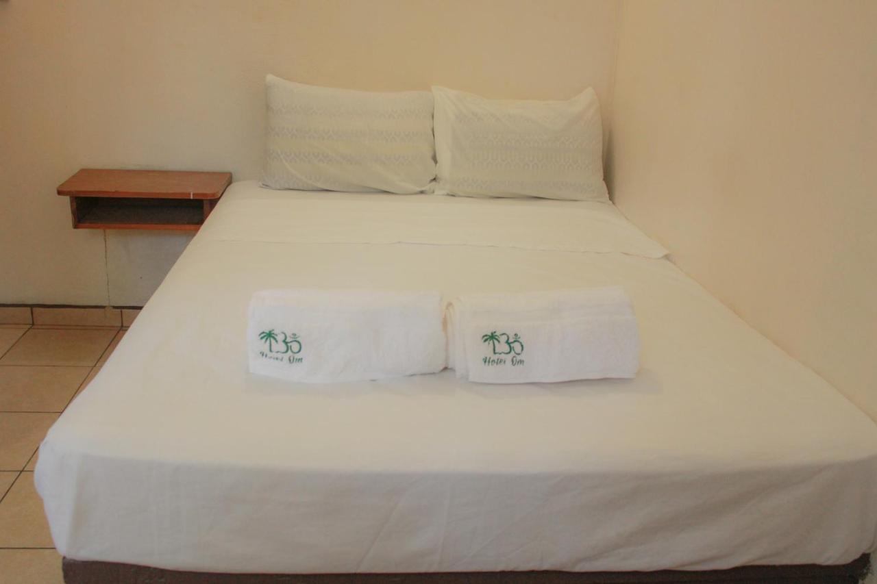 Hotel Om Downtown 圣克鲁斯华特库 外观 照片